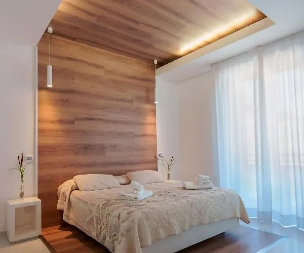Lumiere Rooms - Eja Sardinia